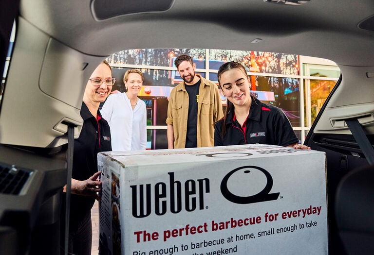 Find the perfect barbecue at Weber Store