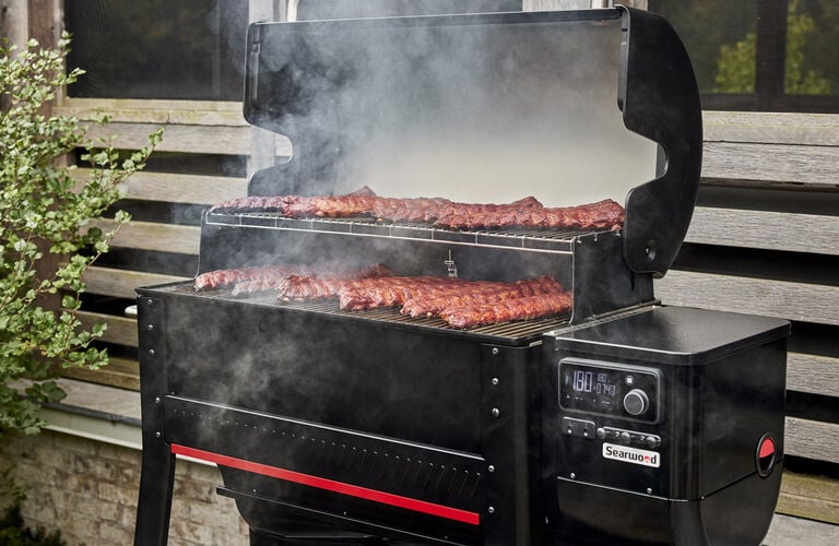 Choix difficile : fumer ou saisir