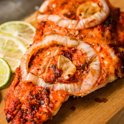 Robalo Asado con Salsa de Achiote-view 2