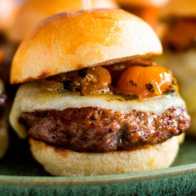 Burger på grillen-view 1