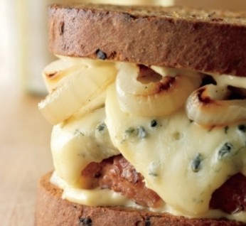 Blue Cheese Chicken Patty Melts with Grilled Onions
