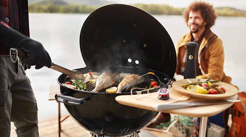 Master-Touch® GBS Pro Grill Mood Teaser Master-Touch® GBS Pro Grill Mood Teaser