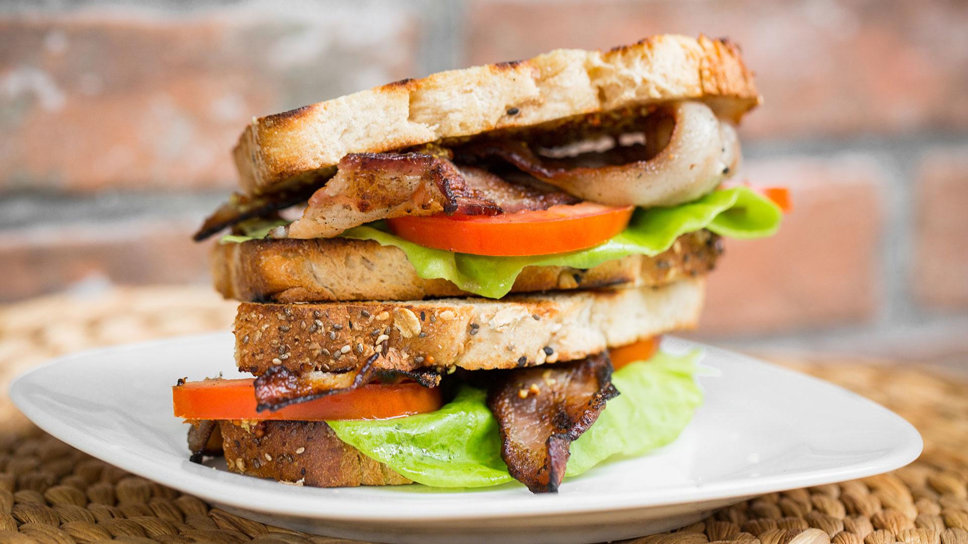  Sandwiches BLT


