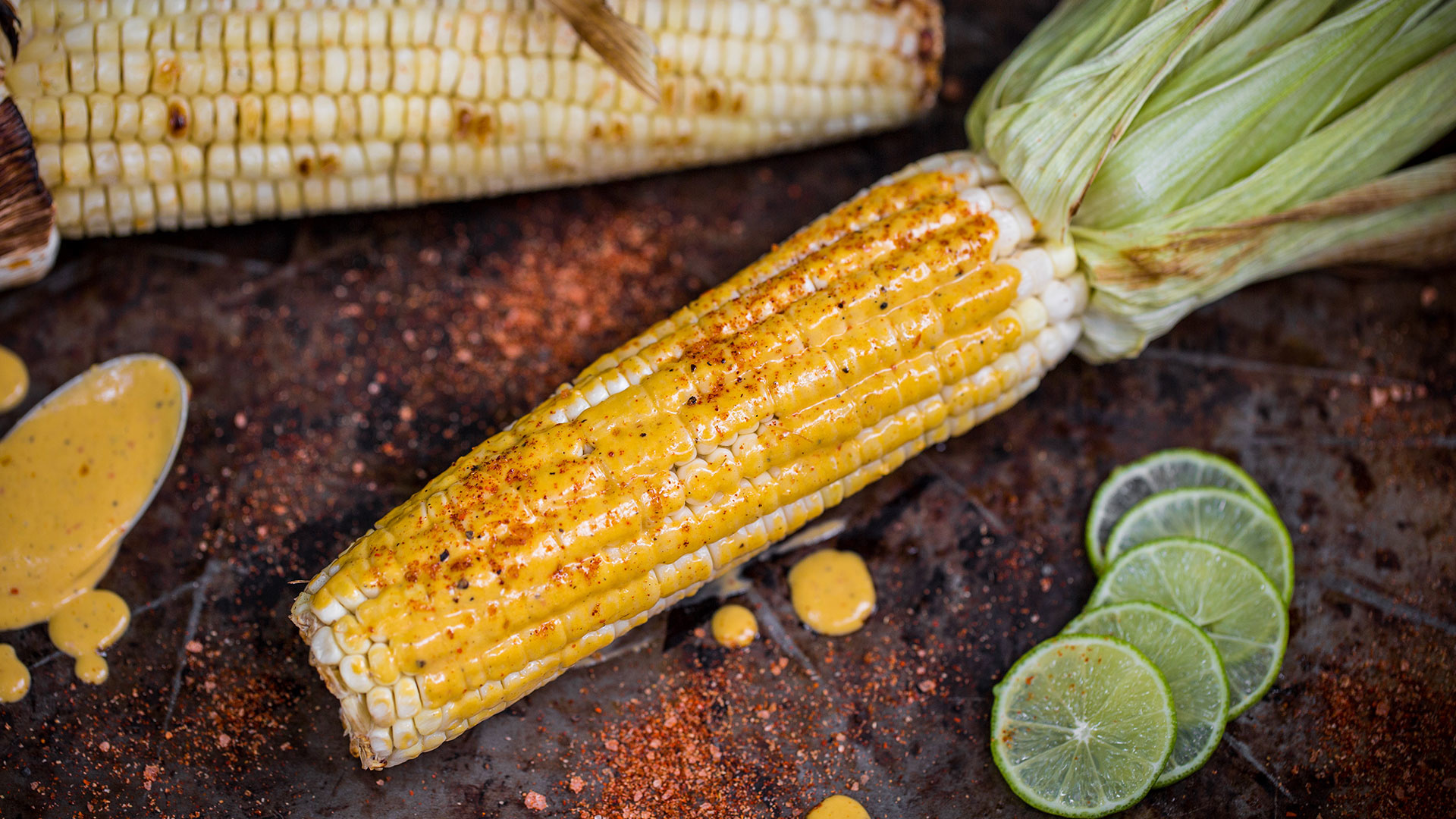  Elotes Asados con Mayonesa Picante


