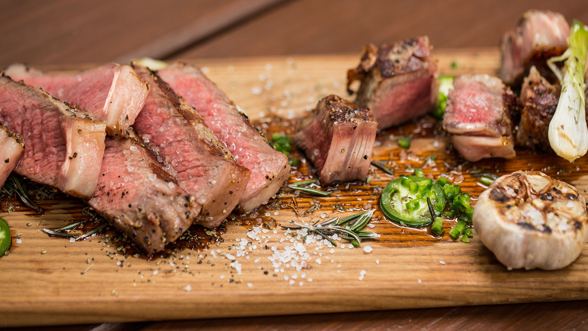  Rib Eye en Salsa de Tabla


