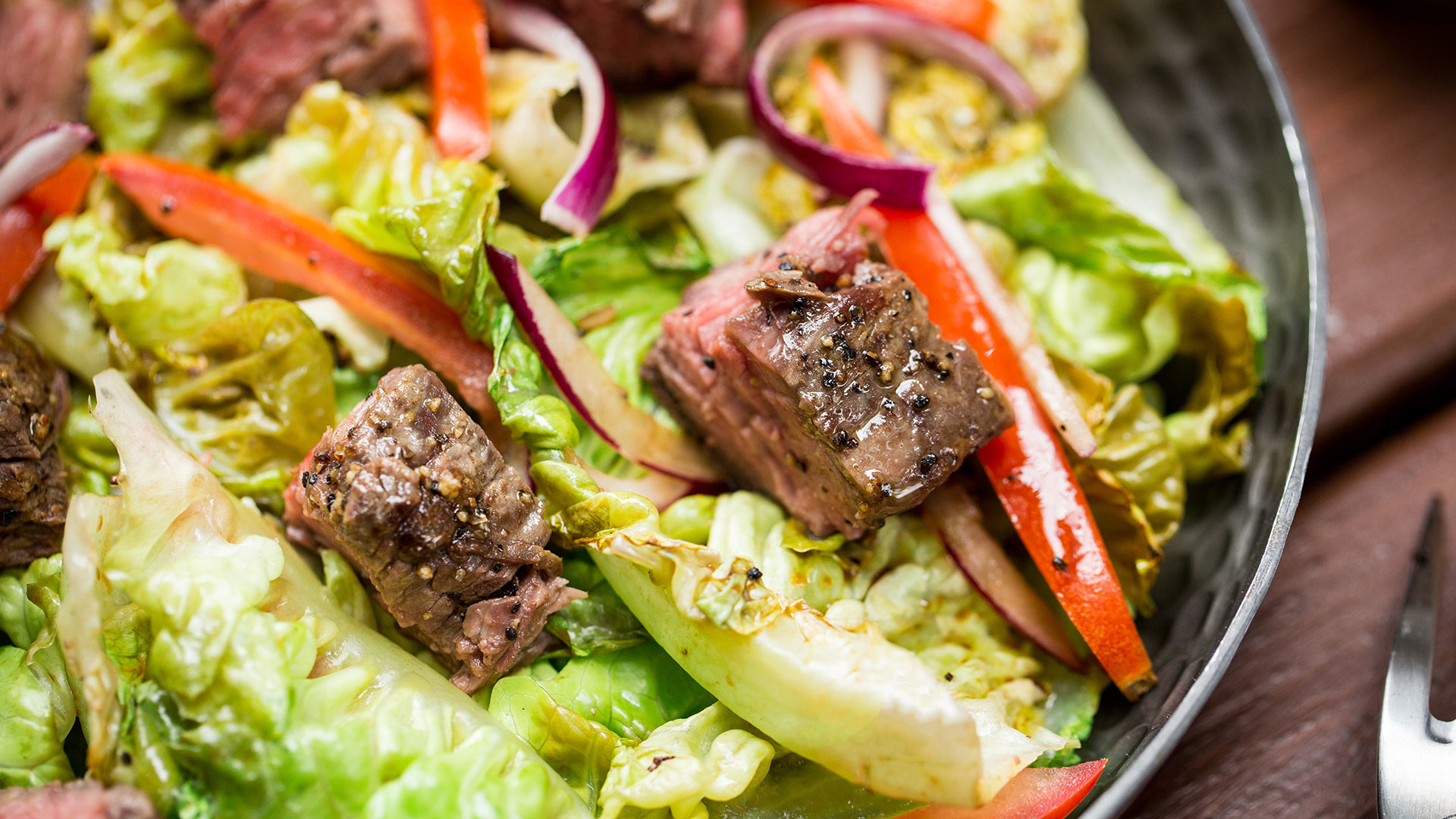  Ensalada Asada con Vacío


