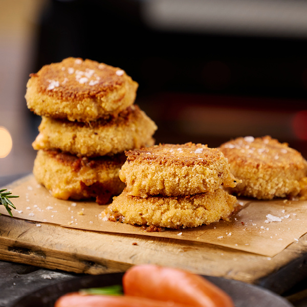 Potato Bombas - Kartoffelküchlein mit Chorizo-Mayo