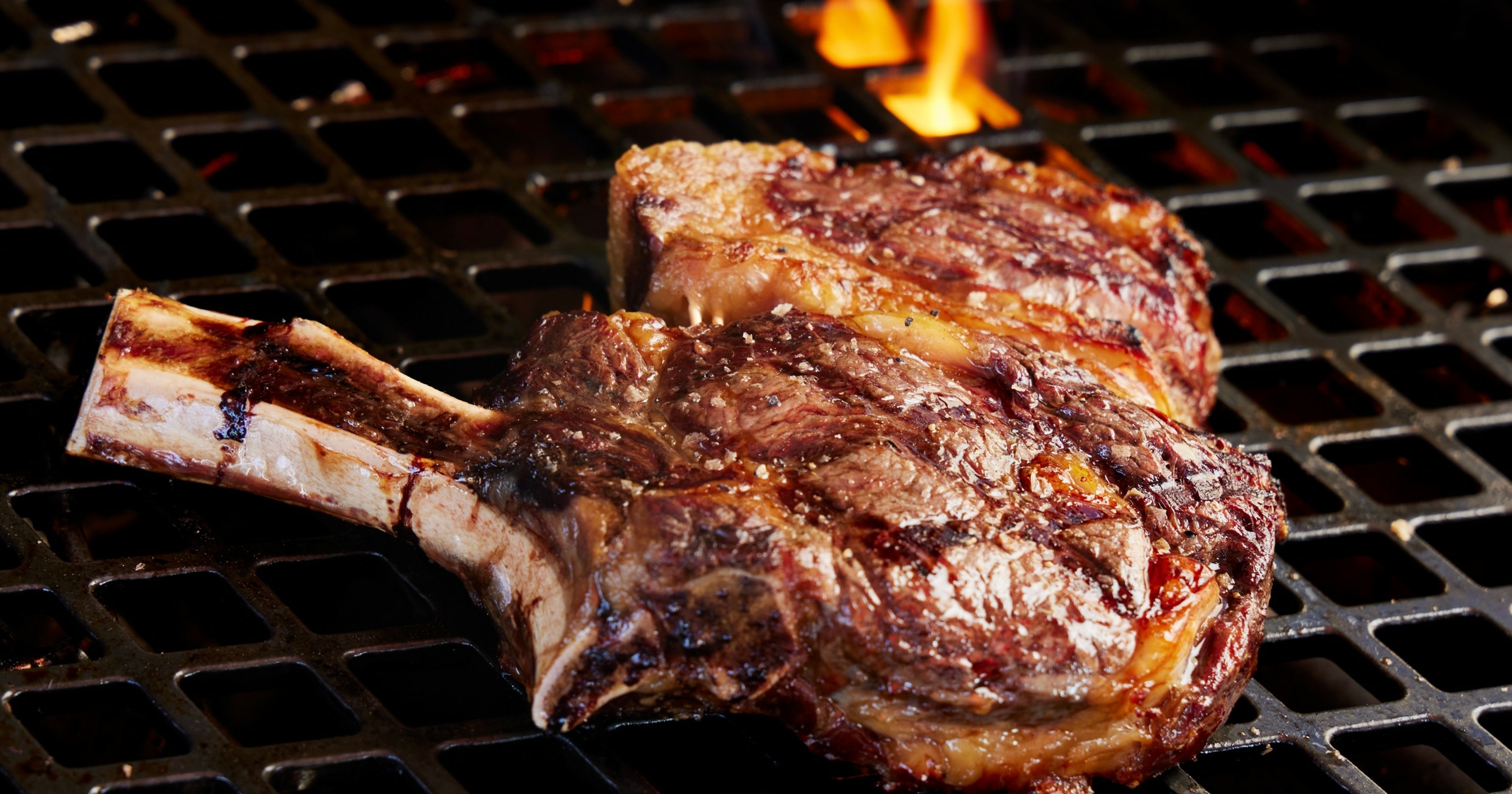  Gr&aring;tende &ldquo;tigerbiff&rdquo; med chili dyppsaus&nbsp;


