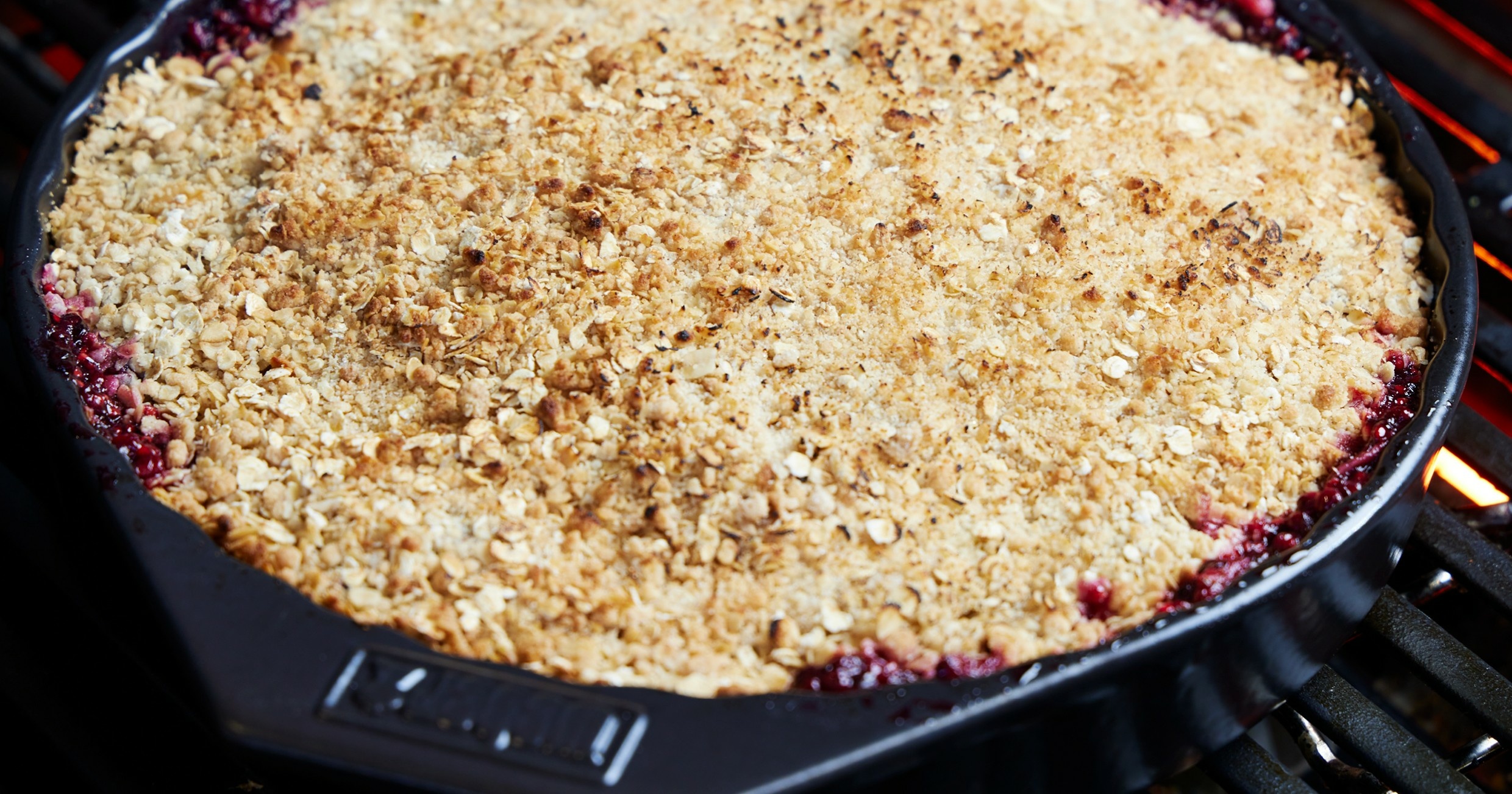  Crumble kake med sesongens frukt


