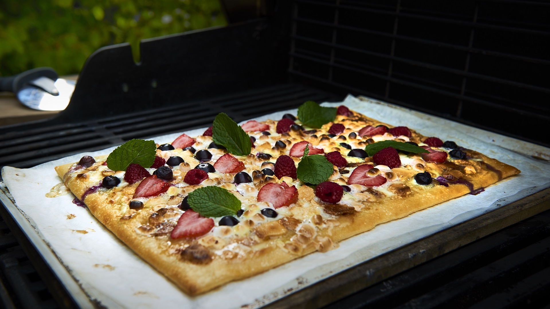  Sweet pizza
