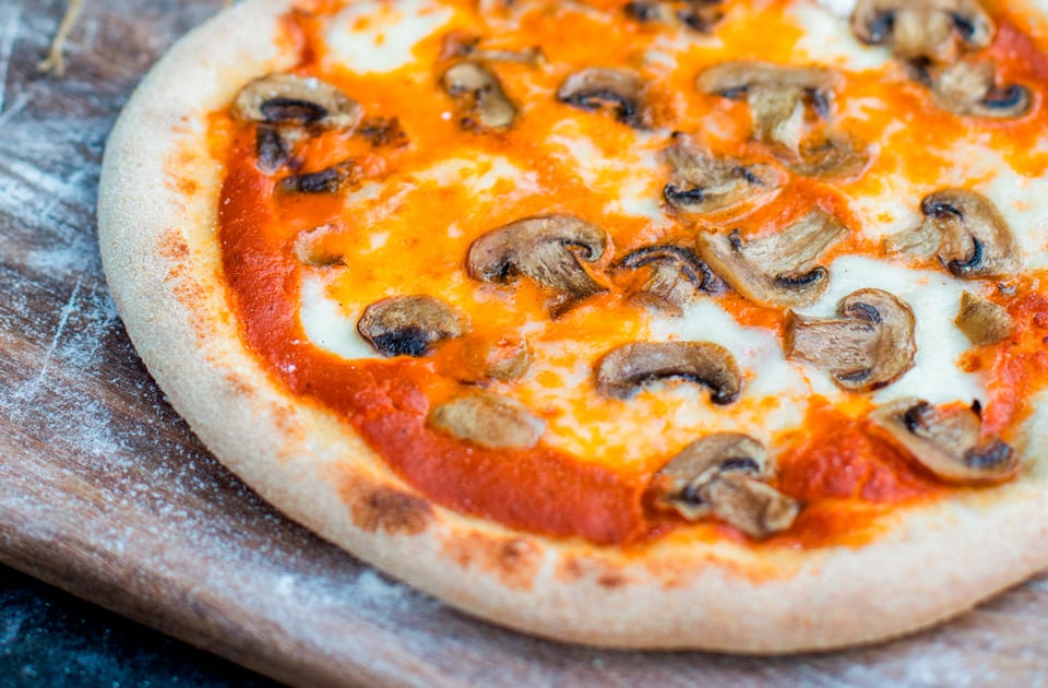  Pizza ai Funghi


