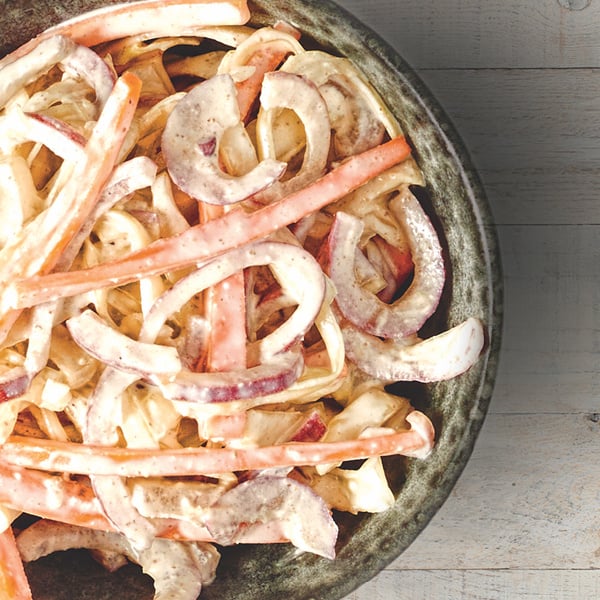  Coleslaw (Klassischer amerikanischer Krautsalat)

