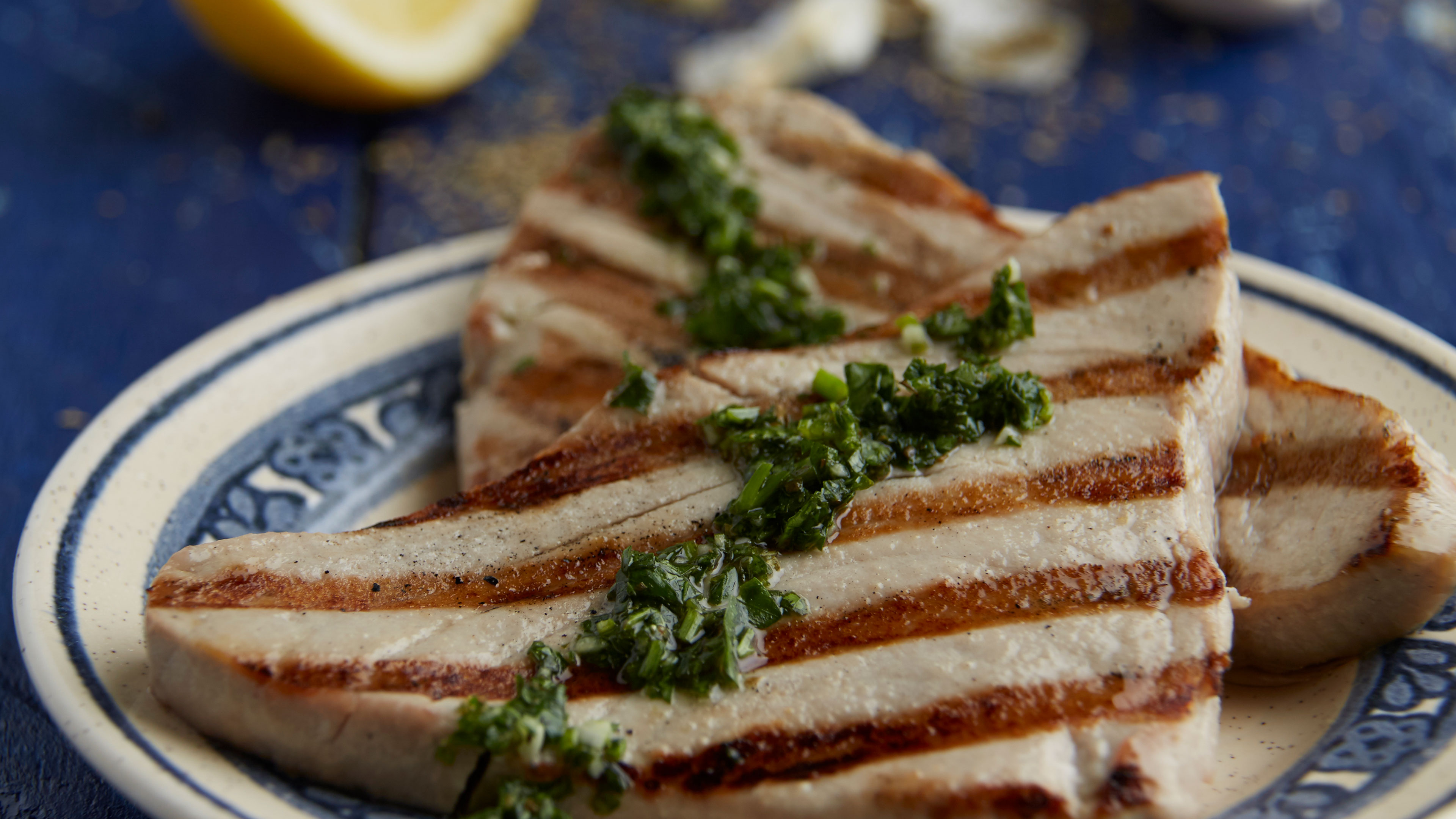 grilling tuna steaks weber