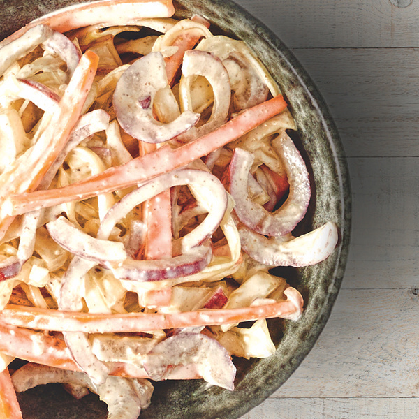 Coleslaw (Klassischer amerikanischer Krautsalat)