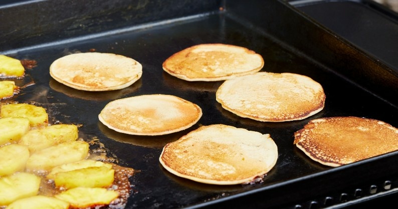  Kokosnøtt pannekaker, Klissete ananas


