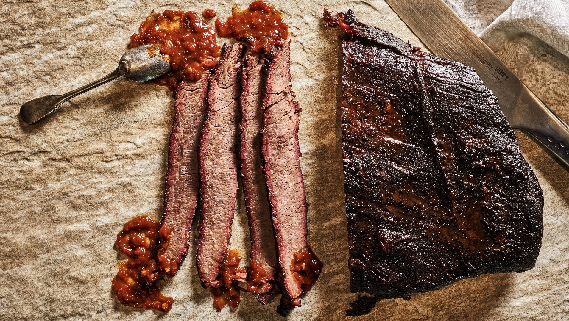  Brisket mit klassischen BBQ-Wedges


