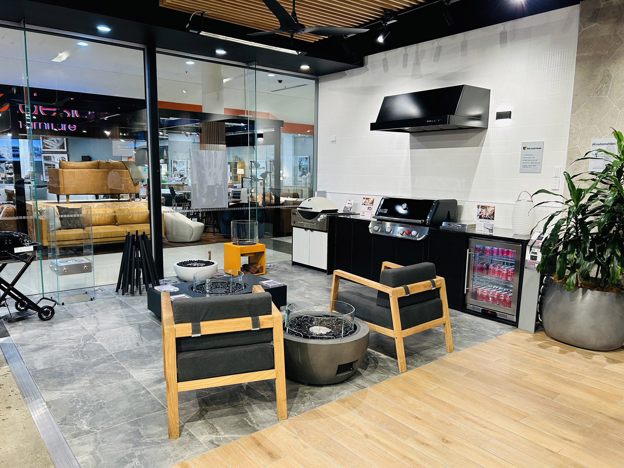 Store details image 3
